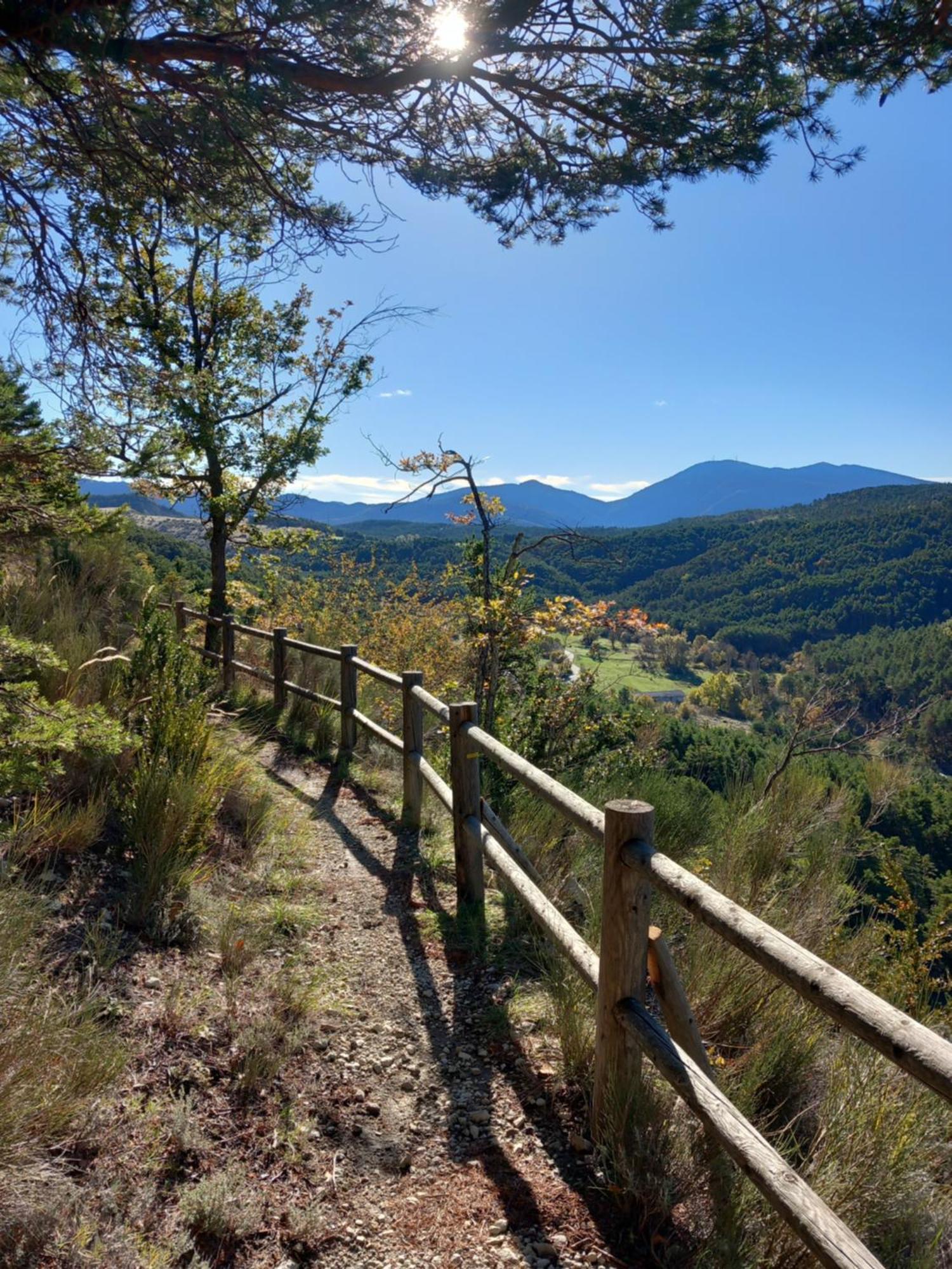 Gite La Mountagna Peyroules Exterior foto